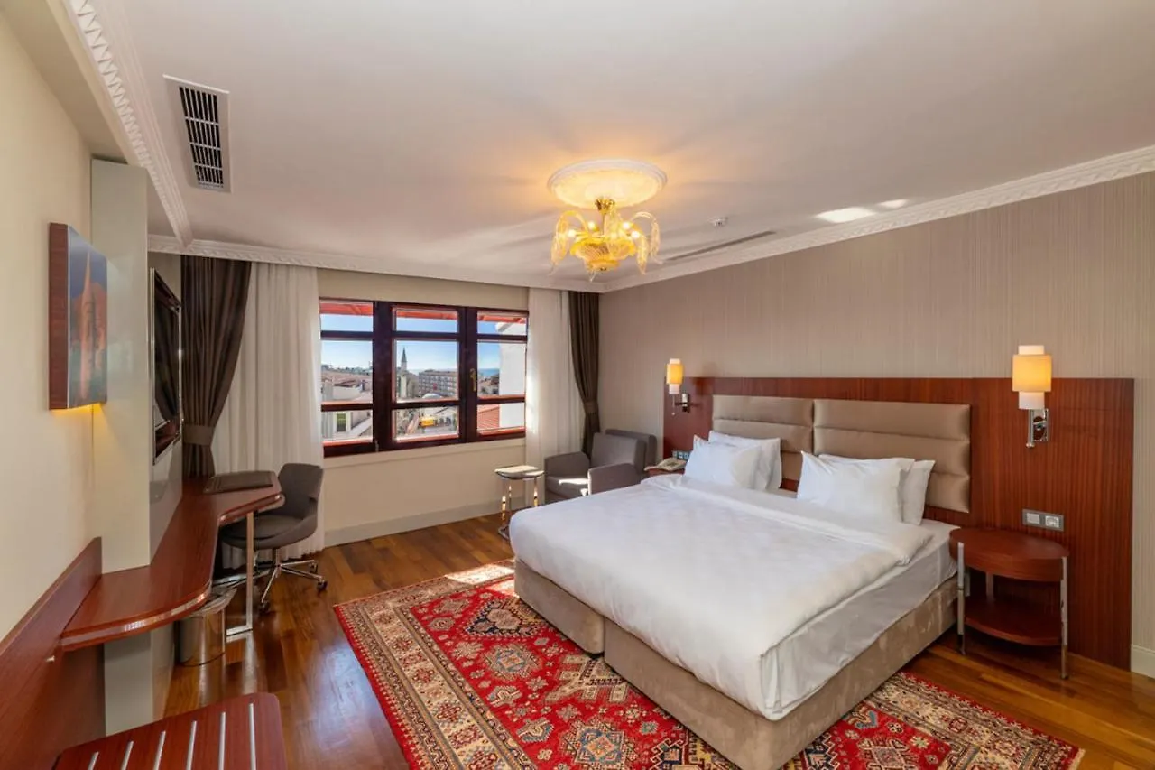 Blue Gilroy Hotel İstanbul 3*,