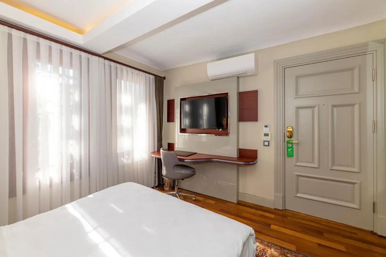 Blue Gilroy Hotel Istanbul